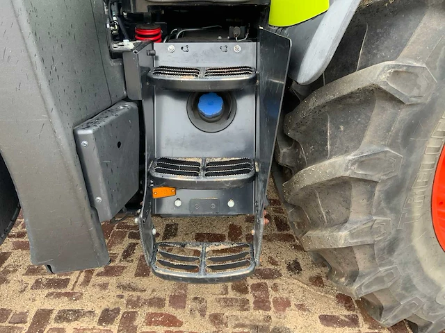 2020 claas arion 650 vierwielaangedreven landbouwtractor - afbeelding 10 van  35