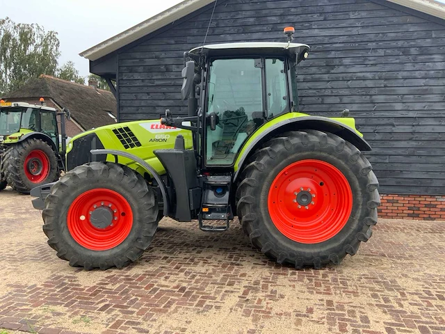 2020 claas arion 650 vierwielaangedreven landbouwtractor - afbeelding 32 van  35