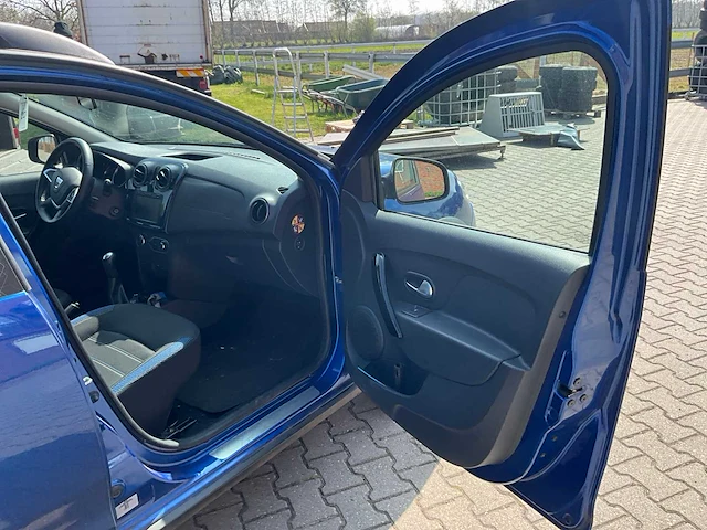 2020 dacia logan mcv personenauto - afbeelding 19 van  36