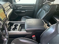 2020 dodge ram 1500 5.7 v8 4x4 cc laramie pick-up - afbeelding 13 van  46