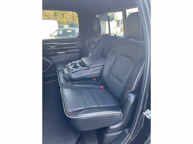 2020 dodge ram 1500 hemi 5.7l bedrijfswagen - afbeelding 3 van  25