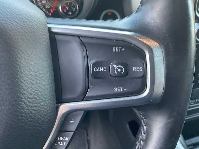 2020 dodge ram 1500 hemi 5.7l bedrijfswagen - afbeelding 15 van  25