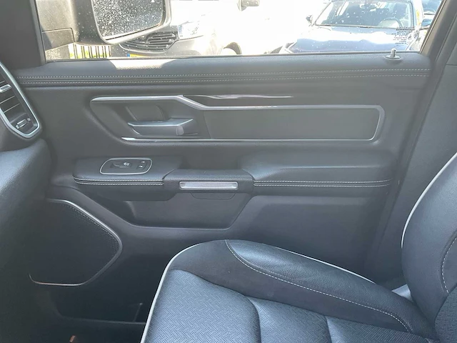 2020 dodge ram 1500 hemi 5.7l bedrijfswagen - afbeelding 17 van  25