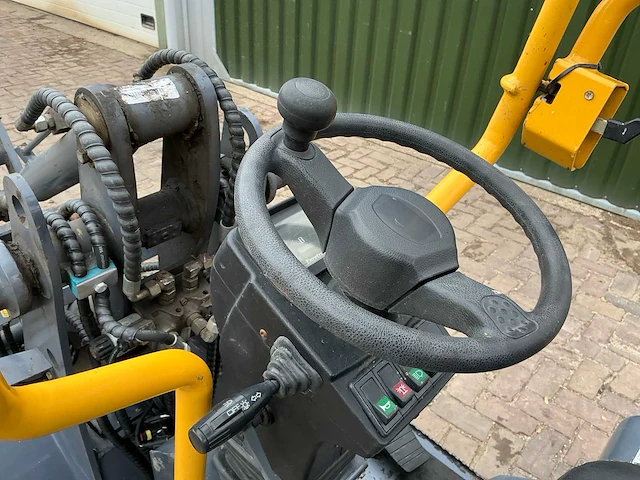 2020 eurotrac 800/w10 minigraafmachine / loader - afbeelding 10 van  37