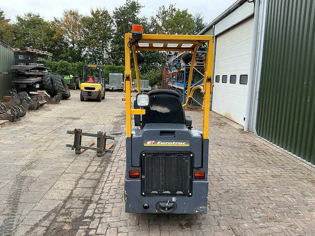 2020 eurotrac 800/w10 minigraafmachine / loader - afbeelding 33 van  37