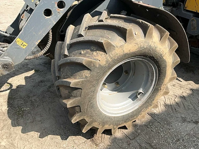 2020 eurotrac 8207w121cs shovel - afbeelding 3 van  64