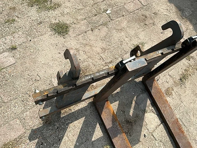 2020 eurotrac 8207w121cs shovel - afbeelding 32 van  64