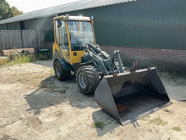 2020 eurotrac 8207w121cs shovel - afbeelding 34 van  64