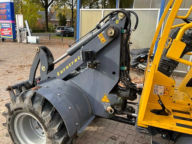 2020 eurotrac w12s shovel - afbeelding 21 van  23