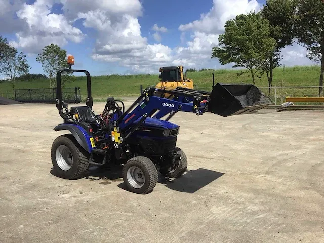 2020 farmtrac 26h minitractor - afbeelding 7 van  31