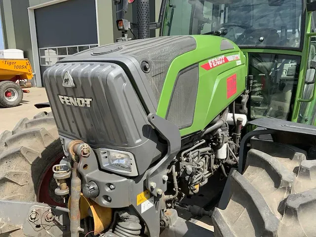 2020 fendt 211sa vierwielaangedreven landbouwtractor - afbeelding 14 van  38