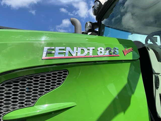 2020 fendt 828 vario s4 profi plus vierwielaangedreven landbouwtractor - afbeelding 7 van  41