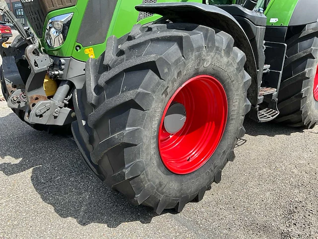 2020 fendt 828 vario s4 profi plus vierwielaangedreven landbouwtractor - afbeelding 19 van  41