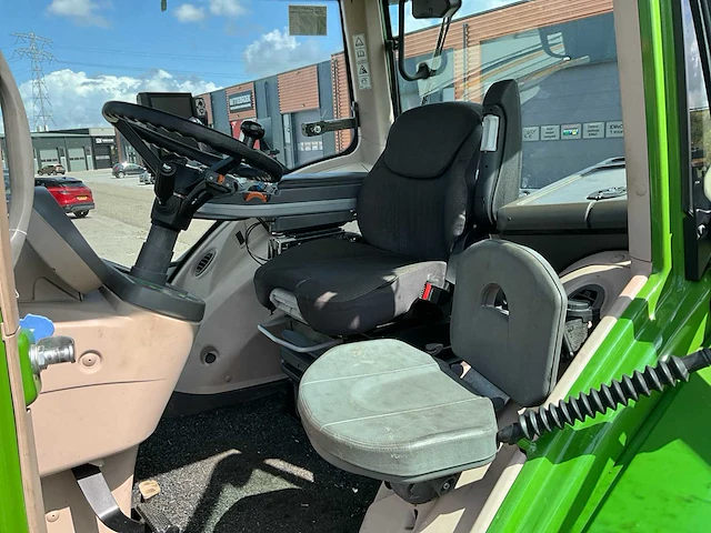 2020 fendt 828 vario s4 profi plus vierwielaangedreven landbouwtractor - afbeelding 22 van  41