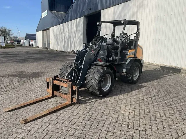 2020 giant g3500 shovel - afbeelding 1 van  35