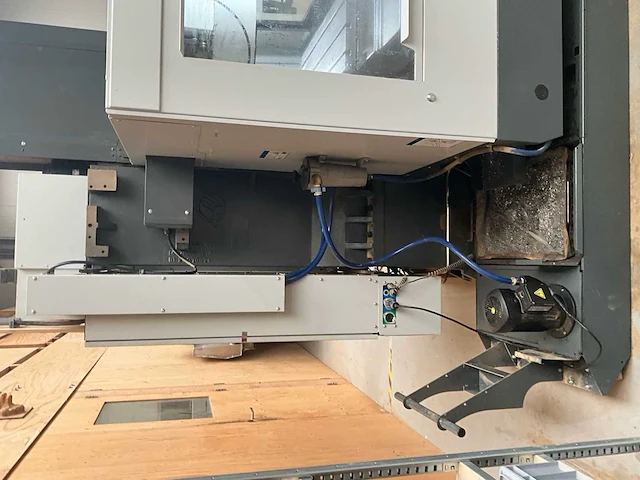 2020 haas vf-2 cnc verticaal bewerkingscentrum - afbeelding 2 van  47