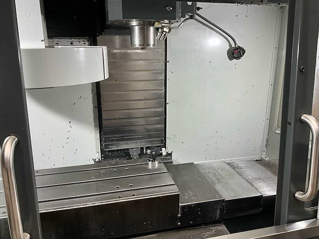 2020 haas vf-2 cnc verticaal bewerkingscentrum - afbeelding 8 van  47