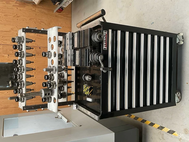 2020 haas vf-2 cnc verticaal bewerkingscentrum - afbeelding 18 van  47