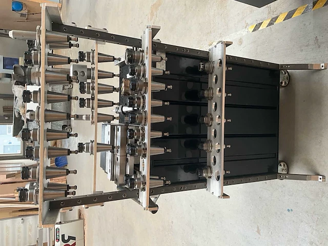 2020 haas vf-2 cnc verticaal bewerkingscentrum - afbeelding 32 van  47