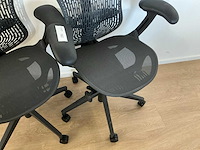 2020 herman miller mirra 2 bureaustoel (2x) - afbeelding 5 van  8
