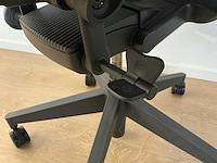2020 herman miller mirra 2 bureaustoel (2x) - afbeelding 7 van  8