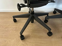 2020 herman miller mirra 2 bureaustoel (3x) - afbeelding 4 van  9
