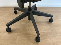 2020 herman miller mirra 2 bureaustoel - afbeelding 4 van  8