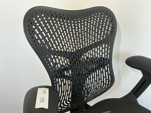 2020 herman miller mirra 2 bureaustoel - afbeelding 2 van  7