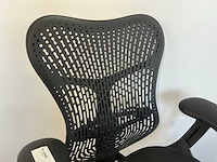 2020 herman miller mirra 2 bureaustoel - afbeelding 2 van  8