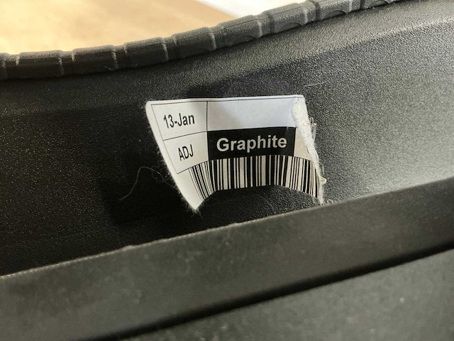 2020 herman miller mirra 2 bureaustoel - afbeelding 8 van  8