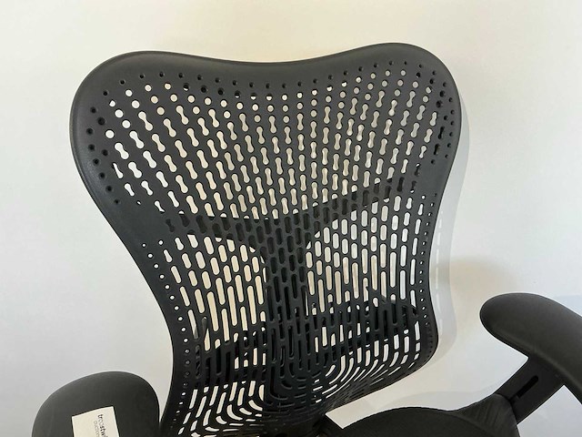 2020 herman miller mirra 2 bureaustoel - afbeelding 2 van  8