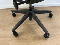 2020 herman miller mirra 2 bureaustoel - afbeelding 4 van  8
