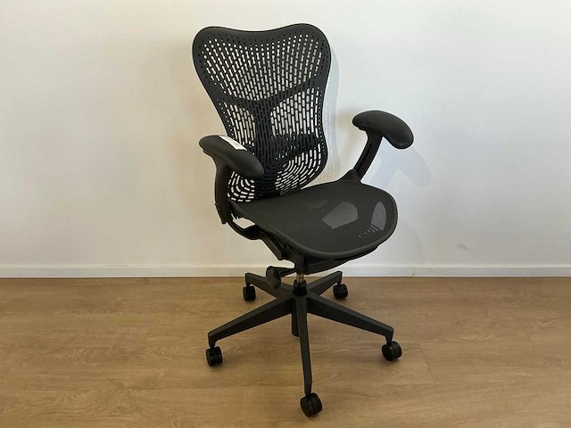 2020 herman miller mirra 2 bureaustoel - afbeelding 1 van  7