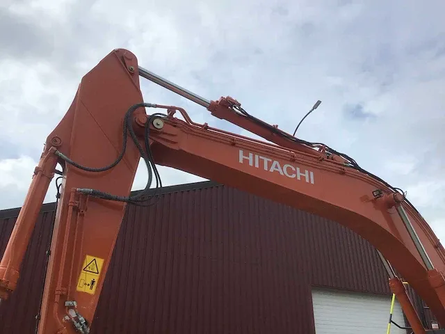 2020 hitachi zx300lc-6 rupsgraafmachine - afbeelding 13 van  34