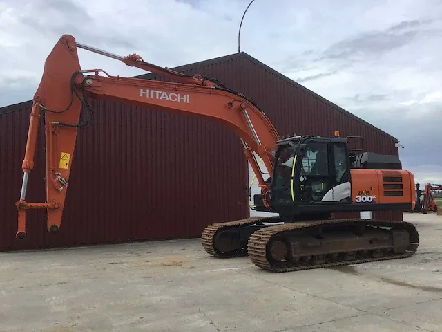 2020 hitachi zx300lc-6 rupsgraafmachine - afbeelding 1 van  34