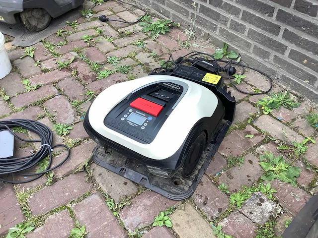 2020 honda hrm40live robotmaaier - afbeelding 1 van  3