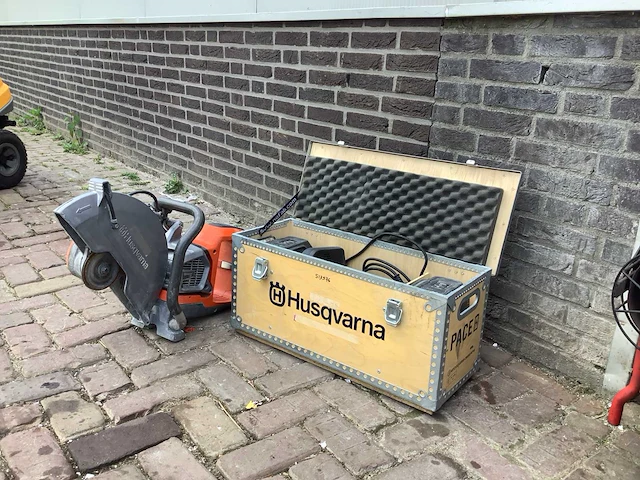 2020 husqvarna tsa230 bandenzaag - afbeelding 1 van  6