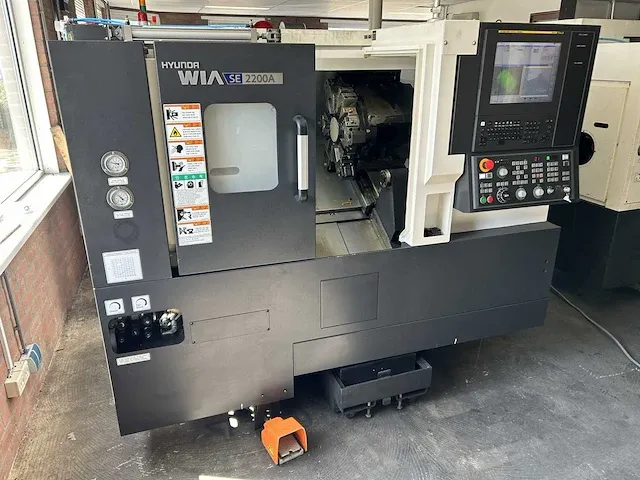 2020 hyundai wia se2200a cnc draaibank - afbeelding 1 van  14