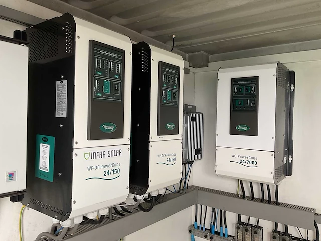 2020 infra solar 1902 off-grid/hybride energy unit 10kva/24kwh - afbeelding 19 van  35