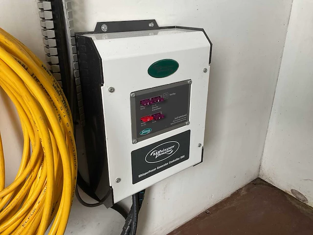 2020 infra solar 1902 off-grid/hybride energy unit 10kva/24kwh - afbeelding 23 van  35
