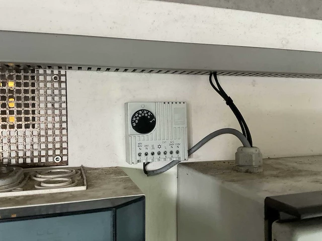 2020 infra solar 1902 off-grid/hybride energy unit 10kva/24kwh - afbeelding 25 van  35