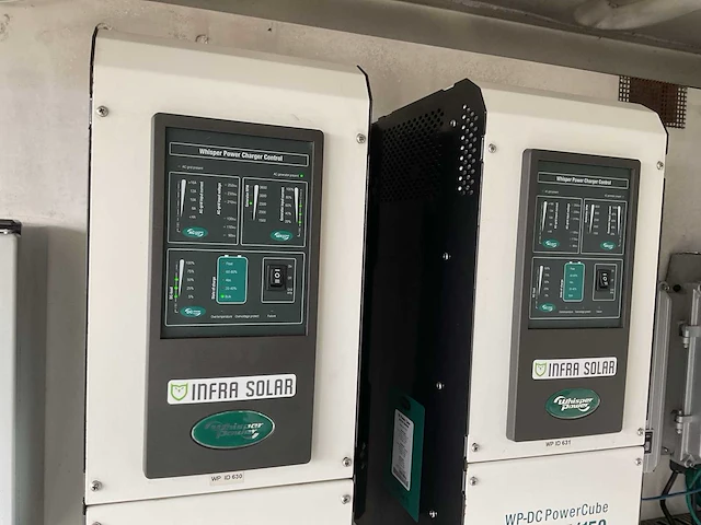 2020 infra solar 1903 off-grid/hybride energy unit 10kva/24kwh - afbeelding 19 van  30