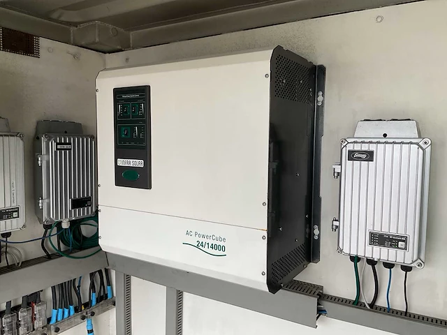 2020 infra solar 1903 off-grid/hybride energy unit 10kva/24kwh - afbeelding 20 van  30