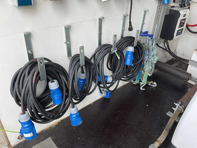2020 infra solar 1903 off-grid/hybride energy unit 10kva/24kwh - afbeelding 26 van  30