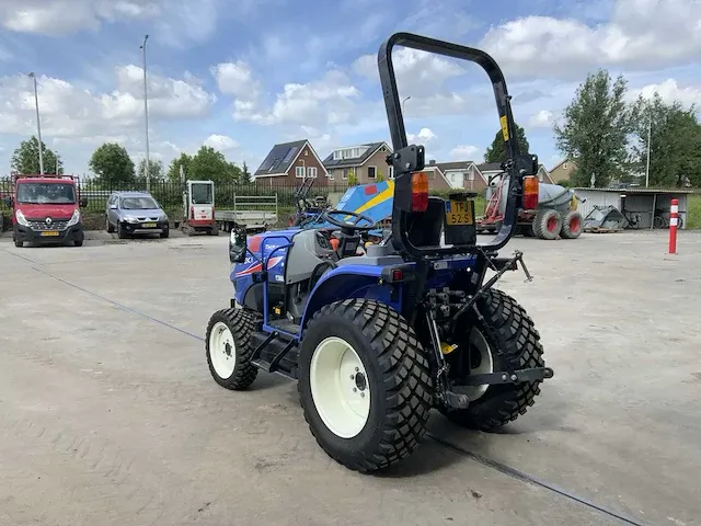 2020 iseki th5420 smalspoor- en compacttractor - afbeelding 34 van  39