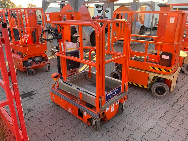 2020 jlg power towers nano sp personenlift - afbeelding 1 van  8