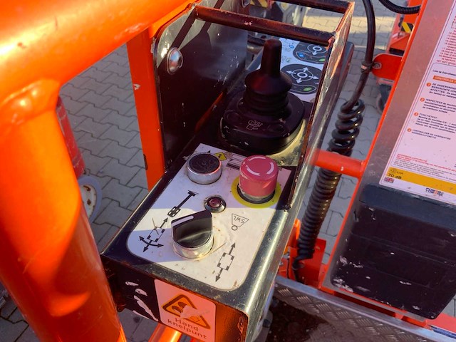 2020 jlg power towers nano sp personenlift - afbeelding 7 van  8