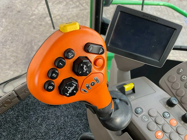 2020 john deere 8400i veldhakselaar - afbeelding 17 van  38