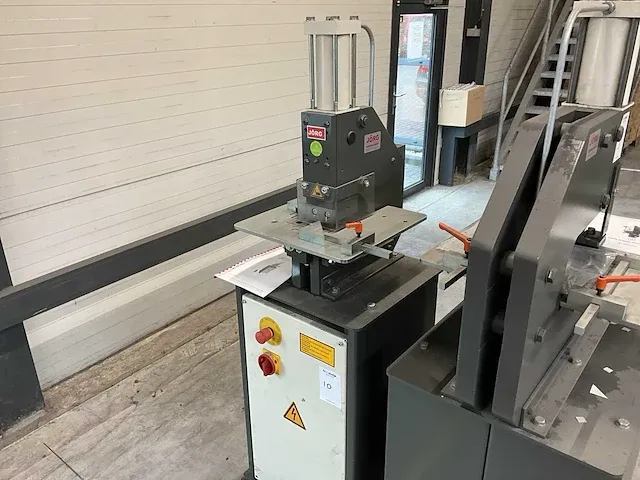 2020 jörg 1028 hydraulische uithoekschaar - afbeelding 1 van  8