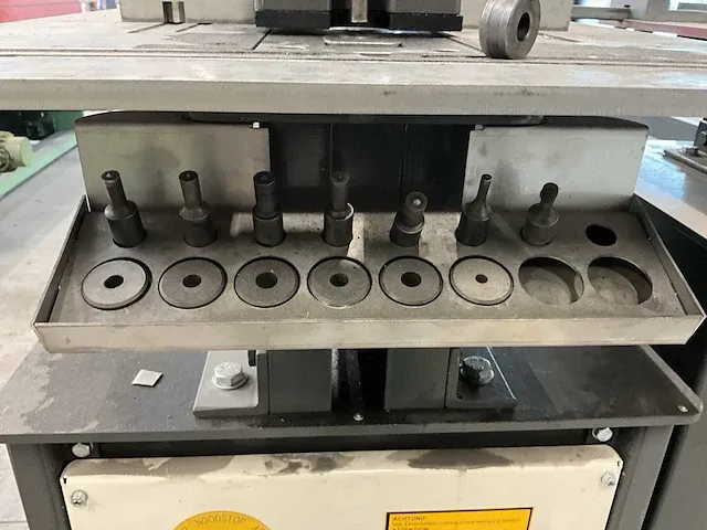 2020 jörg 1069 hydraulische ponsmachine - afbeelding 10 van  11